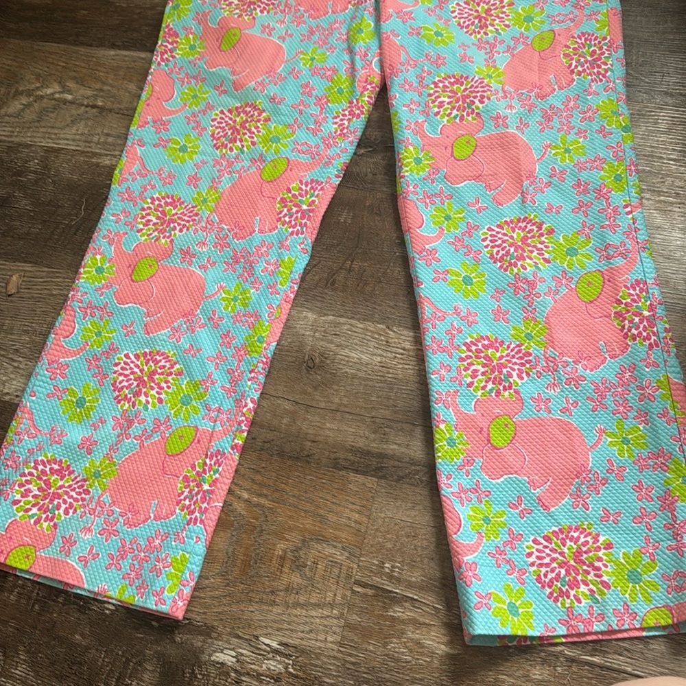 Lily Pulitzer Vintagd Elephant Print Capri Pants size 12 94% cotton 6% Spandex. - Picture 8 of 14